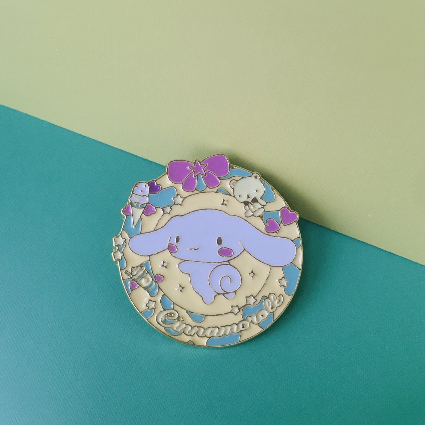 Pines de Sanrio