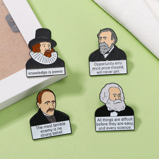 Pines de Personajes Históricos